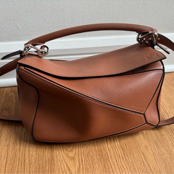 Loewe Medium Puzzle Bag - Picture 7 of 12